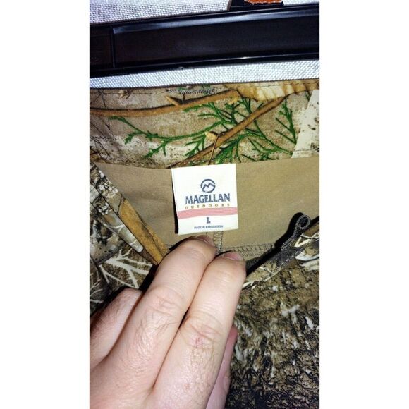 Magellan Unisex Large Hunting Pant Stretch Waist Realtree Camo Cargo Style - Picture 2 of 10